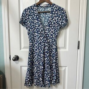 Madewell Ditsy Blue Floral Button Dress size 4